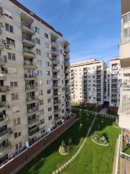 Apartament cu 2 camere semidecomandat, mobilat în Doamna Ghica