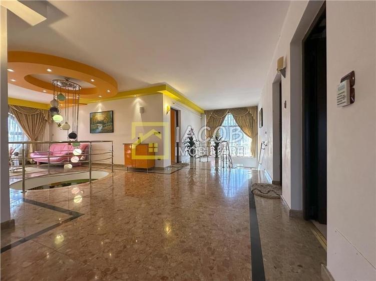 Casă individuală cu 6 camere cu Teren 1172 Mp în Cleja