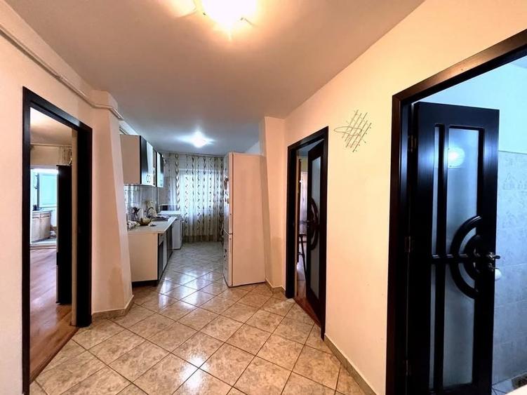 Apartament cu 2 camere decomandat în Gară
