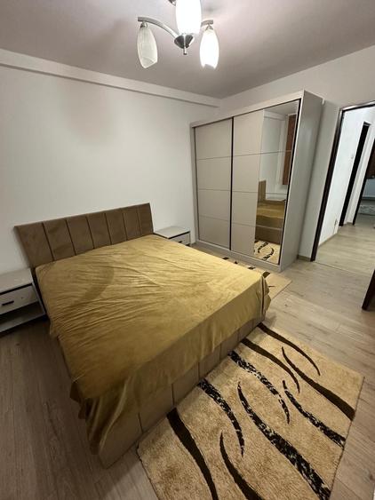 Apartament cu 3 camere semidecomandat în Năvodari Tabără