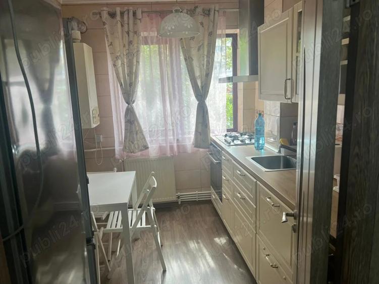 Apartament cu 3 camere în Obor