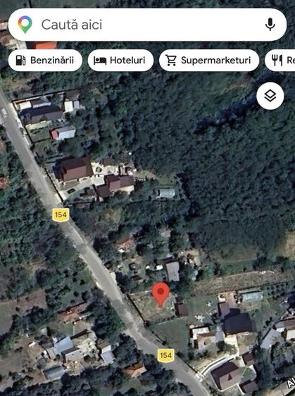 Teren de 1300 mp, în Gura Văii