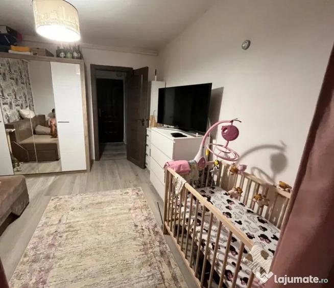 Garsonieră semidecomandată în Centrul Civic
