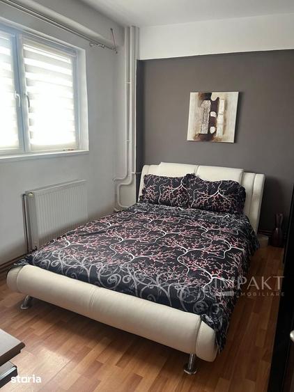 Apartament cu 2 camere decomandat în Zorilor