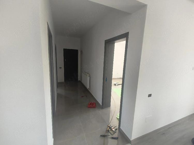 Casă cu Teren 400 Mp în Domnești