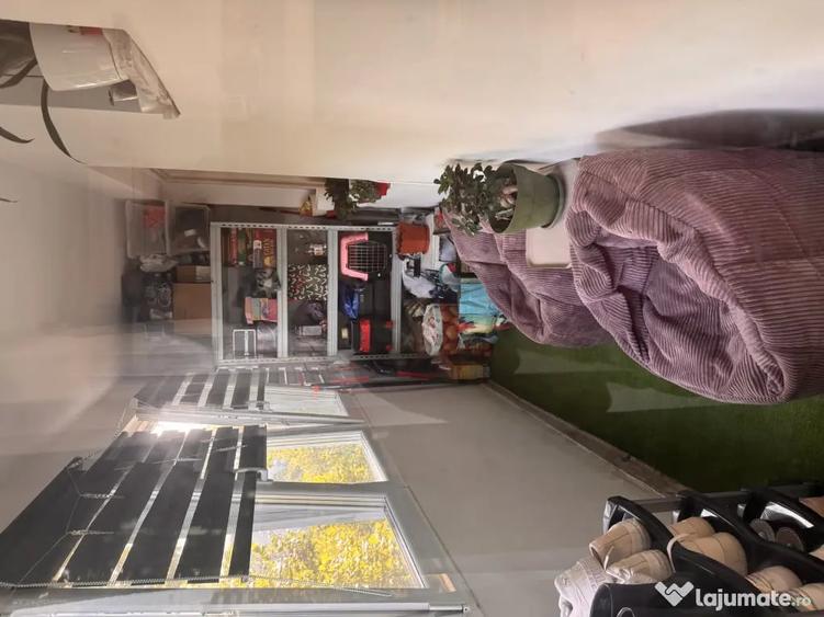Apartament cu 2 camere semidecomandat în Gorjului