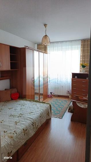 Apartament cu 3 camere în George Enescu