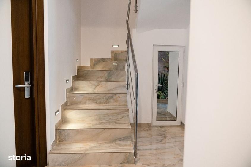 Casă cu 4 camere în Central
