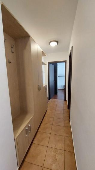 Apartament cu 2 camere decomandat, mobilat în Ultracentral