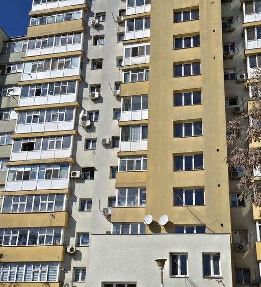 Garsonieră decomandată în Colentina