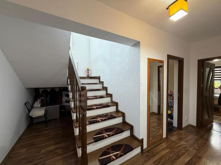 Casa moderna 5 Dormitoare 524mp teren Bariera Valcii -mob... - 2