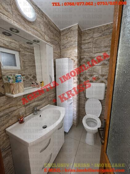 Apartament cu 3 camere decomandat în Popa Șapcă