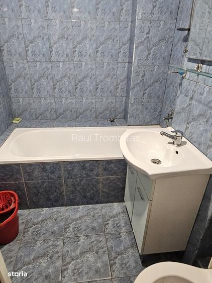 Apartament 3 camere decomandat 76 mp utili Ultracentral, Beclean