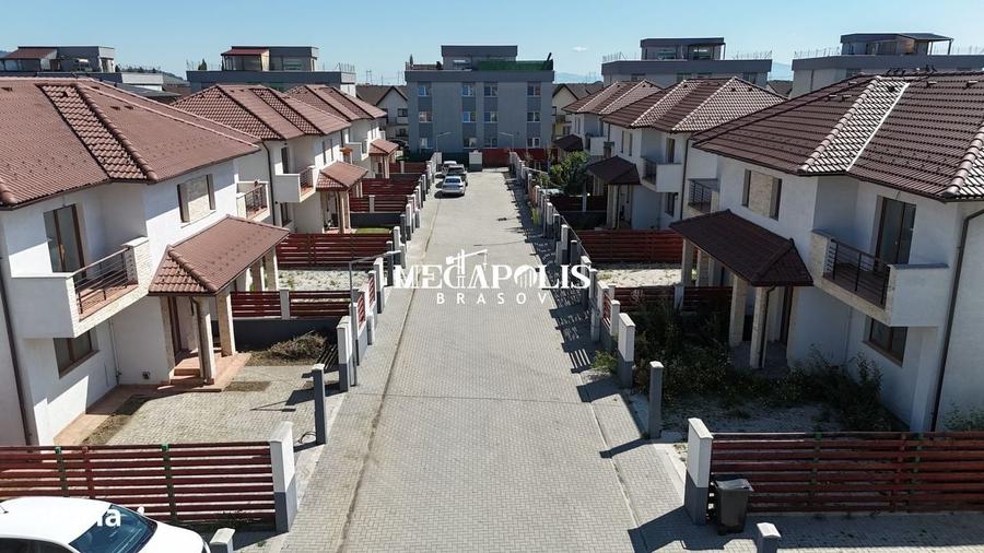 Casă cu 4 camere în Sânpetru