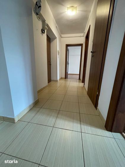 Capitol spitalul mare ,ultra central ,stradal decomandat! - 3