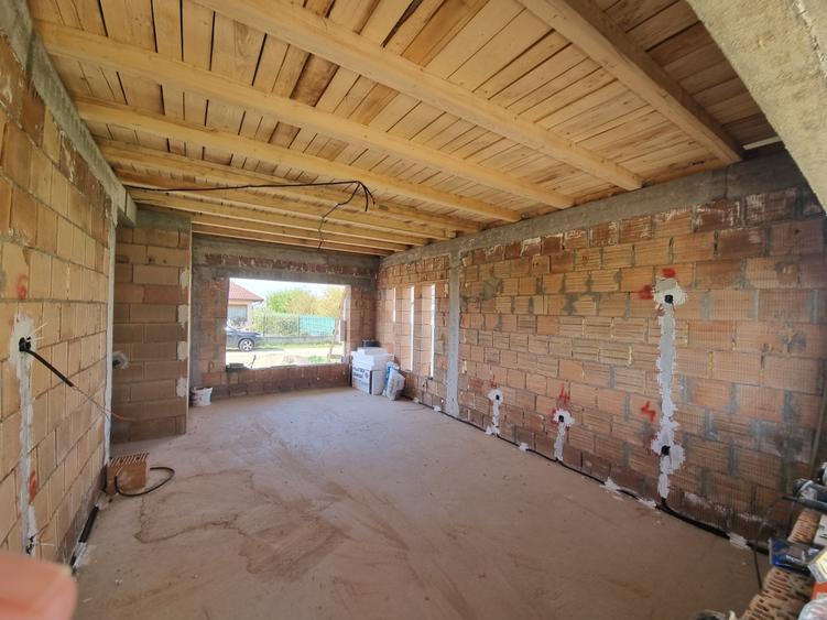 Casă individuală cu 3 camere cu Canalizare în Bod