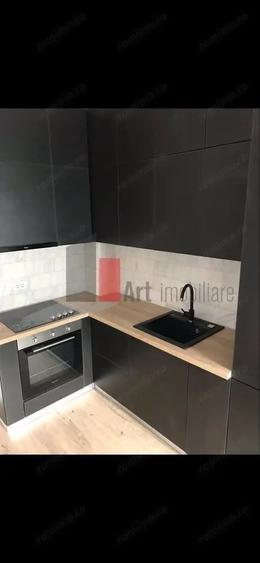 Apartament cu 2 camere decomandat în Politehnica