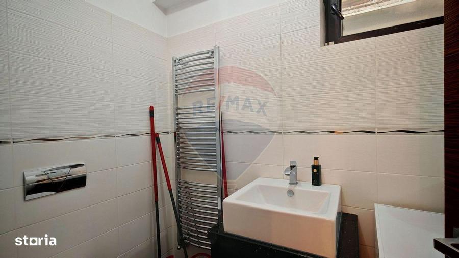 Apartament cu 3 camere, mobilat în Kiseleff