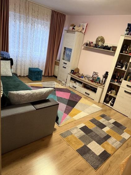 Vand Apartamnt Decomandat
