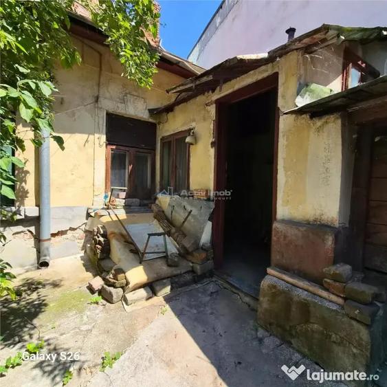 Casă cu 3 camere cu Teren 46 Mp în Cotroceni