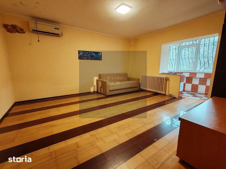Apartament cu 2 camere decomandat, mobilat în Văcăresti