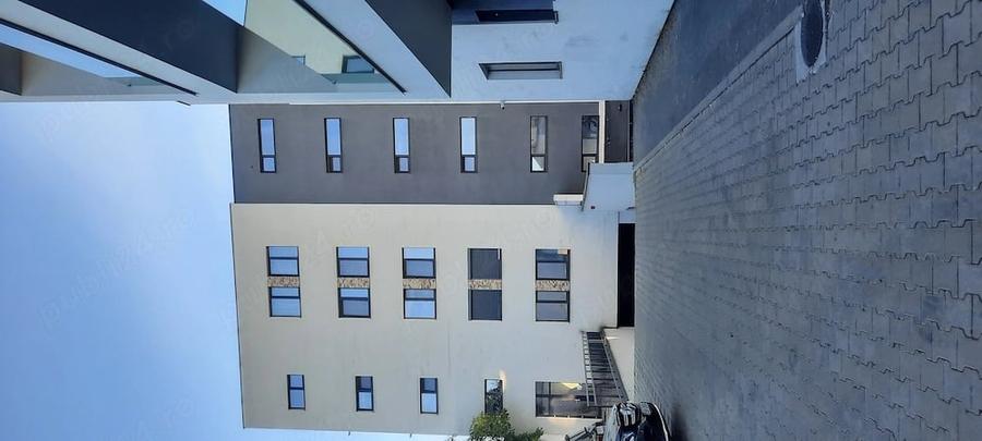 Apartament cu 2 camere decomandat în Piața Cluj