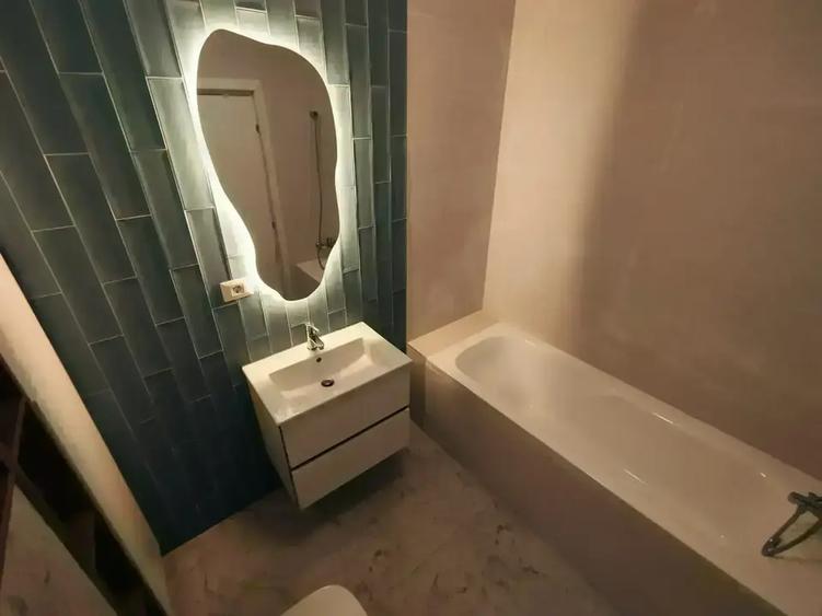 Apartament cu 4 camere decomandat în Theodor Pallady