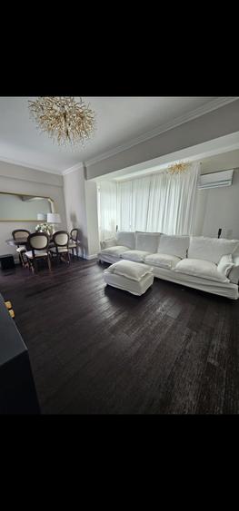 Apartament cu 3 camere decomandat în Chitila