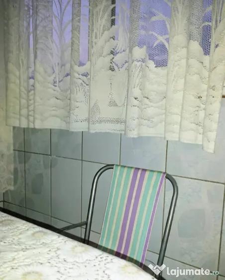 Apartament cu 3 camere decomandat în Militari