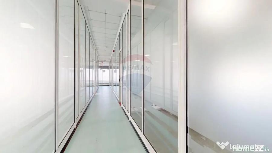 Spațiu comercial, de 513 mp, în Centrul Civic