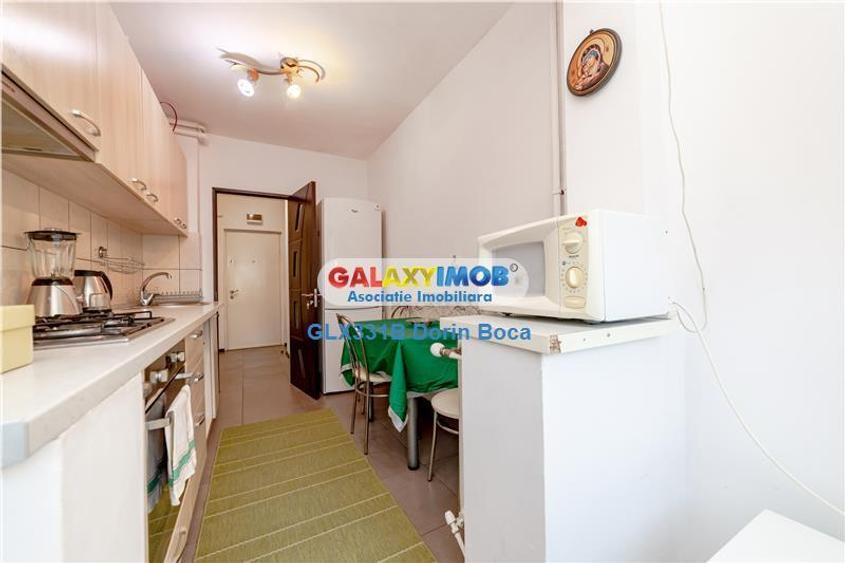Apartament cu 2 camere semidecomandat, mobilat în Dristor