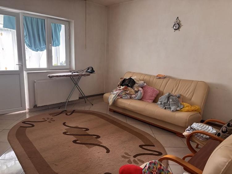 Vand apartament 2 camere - 2