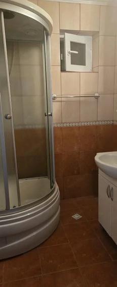 De vanzare apartament 2 camere decomandat | Zona 8 Mai - 11
