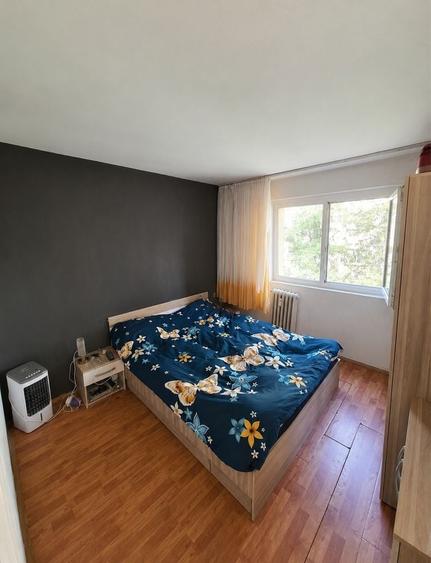 Apartament 2 camere,Etaj 2/4 - 2
