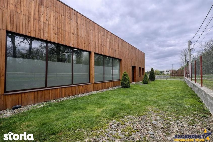 Spațiu comercial, de 717 mp, în Solovăstru