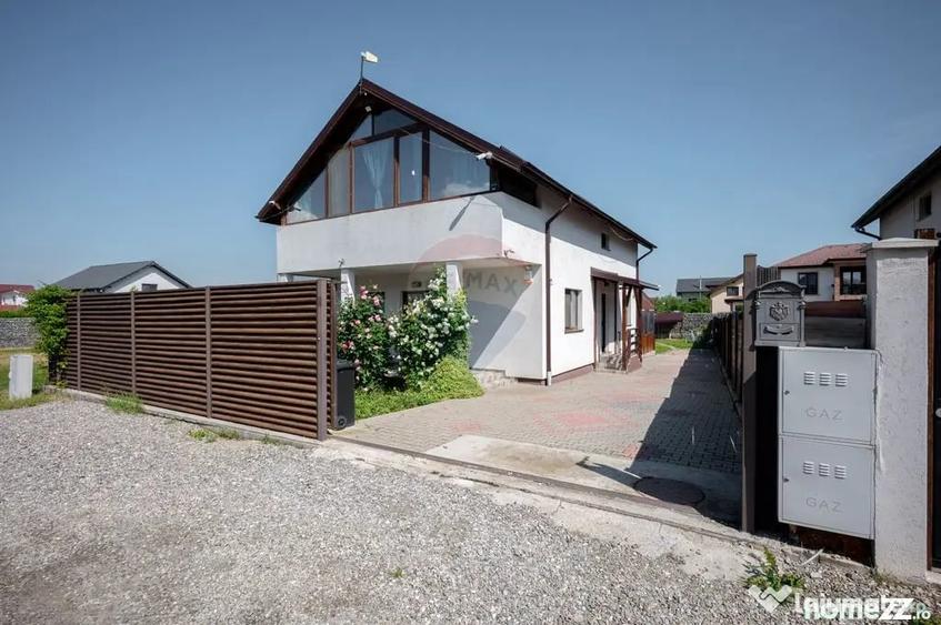 Casă cu 4 camere cu Teren 500 Mp în Tărlungeni