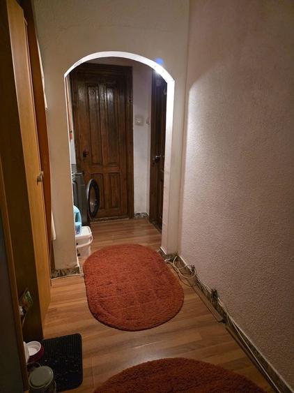 Apartament cu 4 camere decomandat în Brazda lui Novac