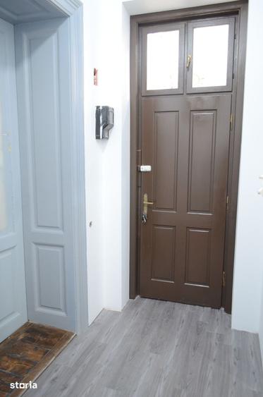 Apartament cu 4 camere în Central