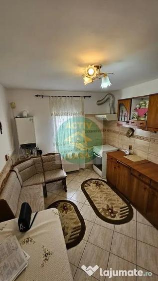 Apartament 3 camere, 2 balcoane, zona Episcopiei, Roman - 9