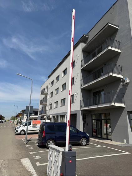 Apartament cu 2 camere nedecomandat în Berceni