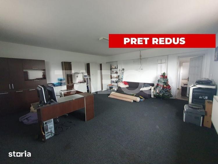 Spațiu comercial, de 100 mp, în Central
