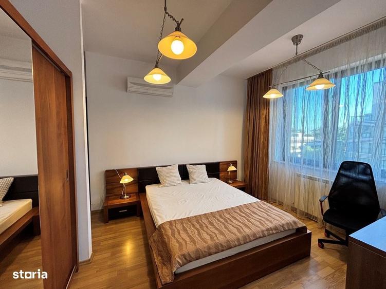 Apartament cu 4 camere în Aviației