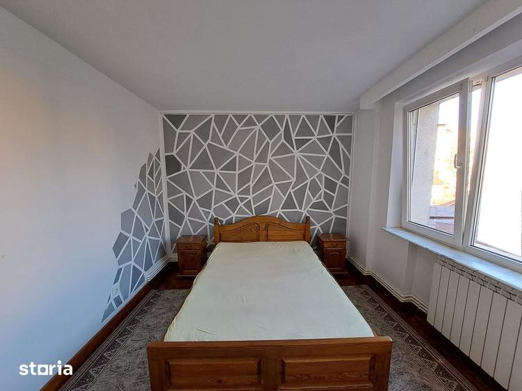 Apartament cu 2 camere semidecomandat în Central