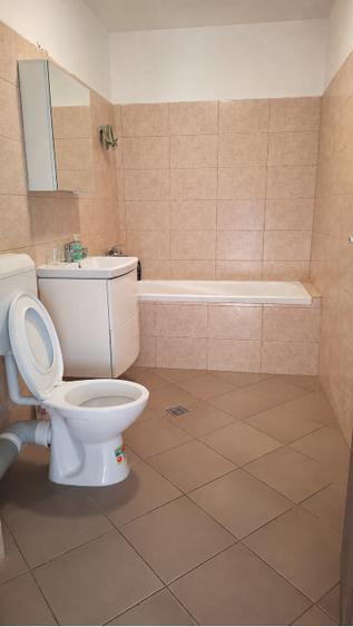 Apartament cu 2 camere semidecomandat în 1 Decembrie 1918