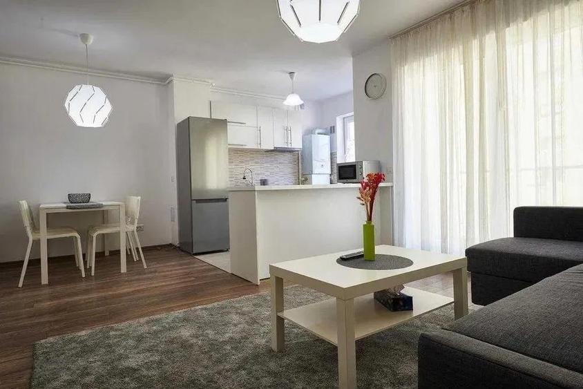 Apartament cu 2 camere decomandat, mobilat în Tractorul — fotografia 1