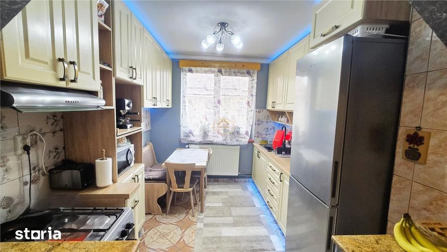 Apartament cu 2 camere decomandat în Burdea