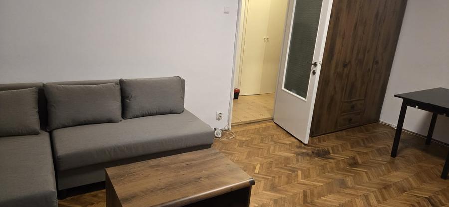 Garsonieră decomandată în Vatra Luminoasă