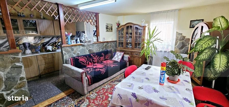 Casă cu 4 camere în Central