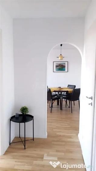 2 Cam Radisson - Calea Victoriei - Bucuresti (Bucuresti-Ilfov) - 4