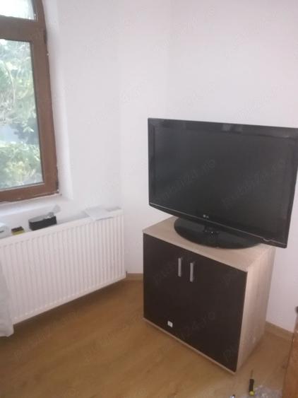 Apartament cu 2 camere semidecomandat în Rahova